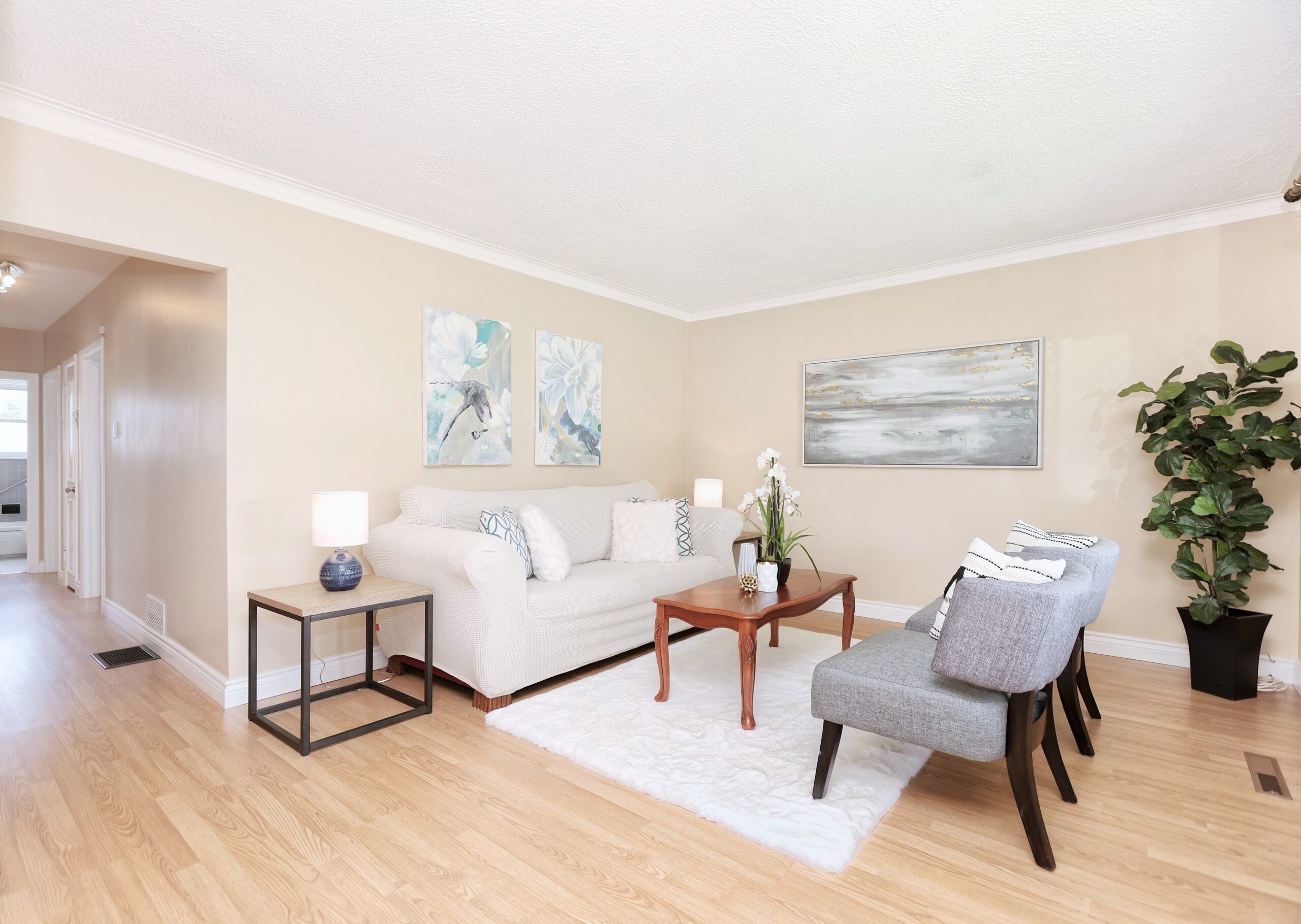 EM Luxe Designs Toronto Bungalow After Image